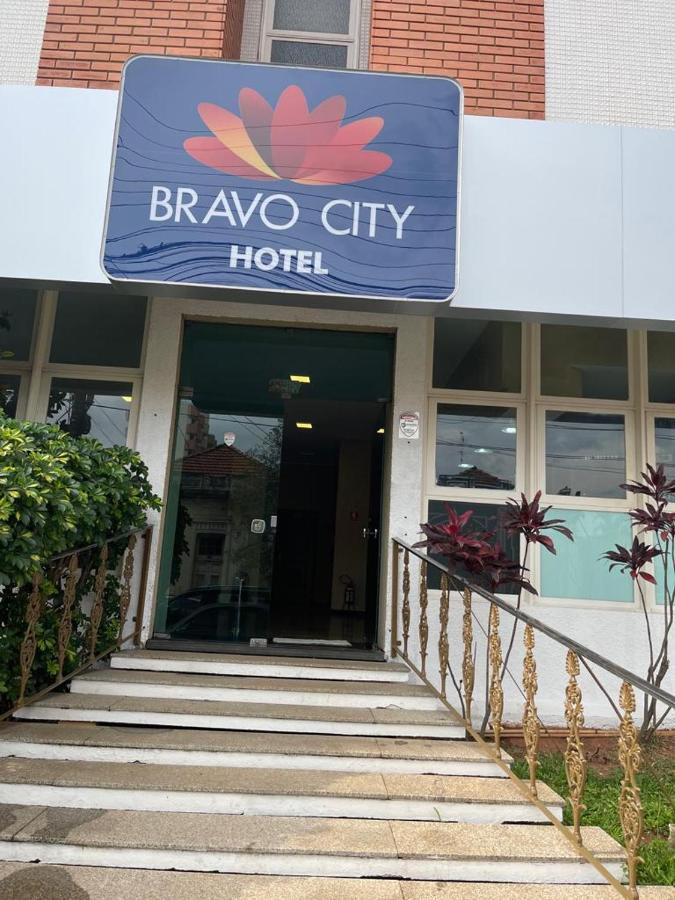 Bravo City Hotel Sao Carlos Esterno foto